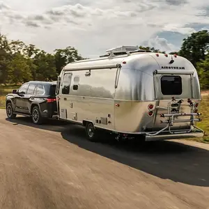 2022-ToyotaSequoia-towing2.webp