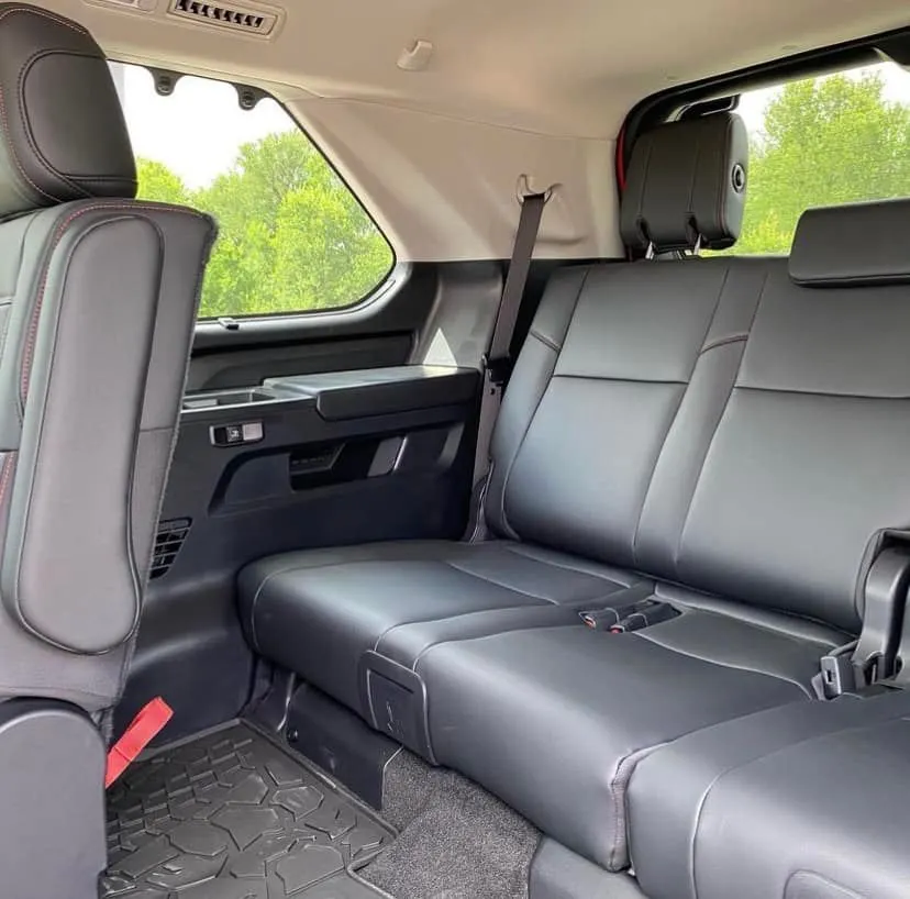 2023-sequoia-interior15.webp